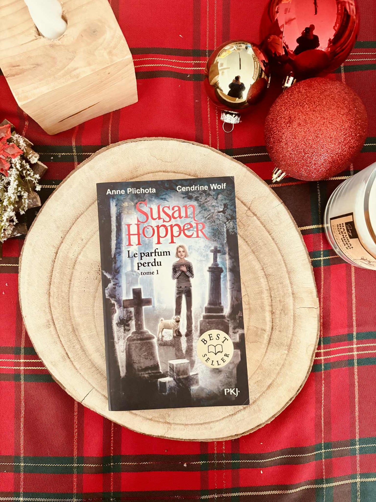 " Susan Hopper: Le parfum perdu - tome 1" d'Anne Plichota et Cendrine Wolf