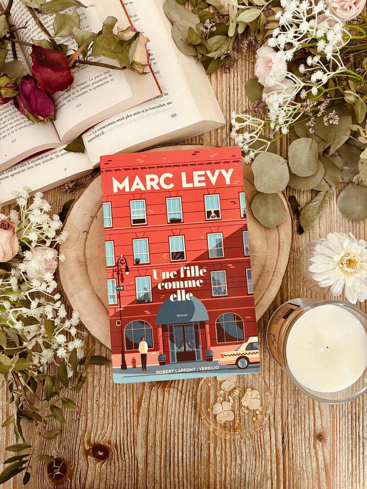"Une fille comme elle" de Marc Levy